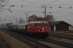175 Jahre Eisenbahn in sterreich, zum Geburtstag der Nordbahn gabs nur einen SPROB 95978 mit 1042 023 von Wien Floridsdorf (F) nach Gnserndorf (Gae), hier zum sehen im Erffungsendbahnhof
