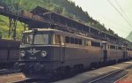 1042.33 und zwei weitere 1042 im Juni 1974 im Bahnhof Eisenerz.