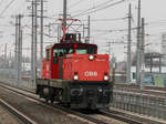 Graz. Die 1063 037 durchfuhr am 15.12.2020 den Bahnhof Graz Don Bosco.