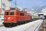 NLB 1110.505 am 27.1.2018 im Bahnhof Zell am See mit dem SR 14158