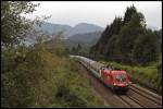 1116 081 ist bei Oberaudorf mit dem EC 84  Michelangelo , Rimini - Mnchen Hbf, in Richtung Rosenheim unterwegs.