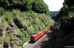 BB 1116 158-5 vor Ganzzug Flachwagen mit Schienen in Richtung Nrnberg, KBS 880 Passau - Nrnberg, fotografiert im Felsdurchbruch bei Deining am 26.07.2012  