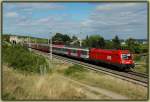 1116 272 mit dem EC 539 von Wien nach Villach am 15.8.2006 im Bereich des Busserltunnels kurz vor Pfaffsttten.