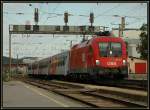 1116 157 am 19.8.2006 bei der Einfahrt in Wien - Penzing als R 2009 von St. Plten kommen.