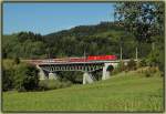 Am 1.9.2006 von Villach nach Wien unterwegs – IC 538 „WIFI Karriere-Express mit einem Taurustandem, aufgenommen kurz nach St. Veit an der Glan in Krnten.