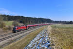 1116 204 mit einem RJ am 22.03.2018 bei Pöndorf. 