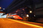 Nightjet Taurus 1116 195 am 17.3.17 in Düsseldorf Hbf mit EN420 