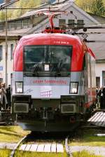 Die Semmeringjubilumslok 150 Jahre Semmering 1116 200 bei ihrer ersten offiziellen Fahrt von Wien nach Mrzzuschlag am 16.5.2005 in der Traktion in Mrzzuschlag