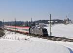 Die 1116 182 „Einsatzkommando Cobra“ der ÖBB bei der vorbeifahrt an Mehring in der nähe von Teisendorf in Richtung Salzburg am 07.02.15