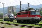 ÖBB 1142.600 und CAT 1116.141 »Taurus« am 25.06.2008 im Bahnhof Mürzzuschlag / Stmk.