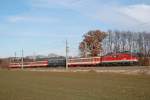 1142 638 hat am 25.01.2009 soeben mit dem  Rex 3915 den Bahnhof Wartberg/Kr.