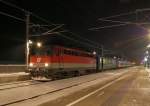 1142 625 stoppt am 04.12.2010 mit dem  R 3972 planmssig in Nussbach.