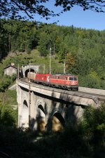 1142.567+1116 mit G-53515 am Hllgraben-Viadukt zwischen Kb und Eichberg am 6.10.12