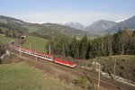 1142.693 mit EC-151 bei Eichberg mit Rax und Schneeberg im Hintergrund am 18.4.13