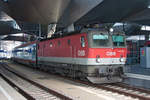 1144 039 kurz vor der Abfahrt mit dem Schnellzug 459 nach Mürzzuschlag, am 04.05.2017 in Wien Hbf.