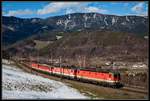 Mehrfachlokzüge sind auf der Semmeringbahn keine Seltenheit. Am 8.03.2018 fuhr ein Vierfachlokzug bei Eichberg talwärts.