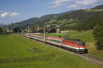 Am 2. August 2011 ist 1144 249 mit IC 610 (Graz Hbf - Salzburg Hbf) bei Öblarn unterwegs. Erst wenige Wochen zuvor waren die Ennstaler IC-Verbindungen auf Wendezuggarnituren umgestellt worden.  