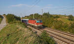 Am 26.09.2021 war 1144 027 bei Guntramsdorf mit EC1259  Croatia  auf dem Weg von Wien nach Zagreb. Die 1144 zieht den Zug bis Spielfeld-Straß, wo planmäßig eine Lok der slowenischen Eisenbahn übernimmt.