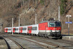 ÖBB 1144 095 mit REX3 (1520) in Werfen, 08.03.2024