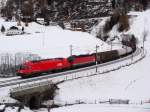 Eine BR 1216 und eine 1144 erklimmen mit GZ am 14.11.2007 bei St.