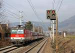 1144 201 mit REX 1508 (Salzburg-Wrgl) kurz vor der Einfahrt in Salzburg Sd. 15.02.11