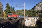 1144.063 mit Container-GAG am Kalte-Rinne-Viadukt bei Breitenstein.
