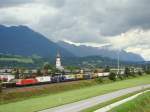 Rollende Landstrasse richtung Brenner, bei Radfeld. 03.08.2010