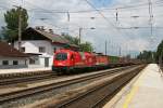 1216 014, normalerweise mit Brenner ECs unterwegs, hatte am 22.05.2010 die Aufgabe, einen KLV Zug zusammen mit 1144 070 zum Brenner zu ziehen. Aufgenommen in Brixlegg.