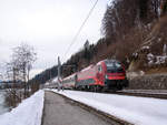 1216 018 Railjet mit EC 286 Innsbruck-München verläßt den Bahnhof Kufstein Richtung München.(Kufstein 30.1.2017).
