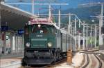 Historischer Sonderzug im Rahmen der Veranstaltung  150 Jahre Eisenbahnen in Tirol  erreicht Wrgl Hbf.