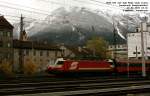 1822-003 verlt den Bahnhof Innsbruck, des Nachts wird sie nach einigen Stunden Fahrt ber den Brenner und durch das Pustertal in Lienz ankommen.