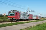 4020 281 ist als Schnellbahnzug von Stockerau nach Tullnerfeld unterwegs. Hausleiten, am 08.09.2020.
