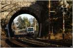 Durch den 14m langen Krausel Tunnel, fhrt Triebwagen 4020 201 als R 2959 von Payerbach-Reichenau nach Mrzzuschlag. 
Breitenstein 2.12.2011