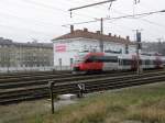 Ein Talent 4024 fhrt am 27.12.08 als S40 von St.Plten Hbf kommend in Fahrtrichtung Wien Franz-Josefs Bahnhof aus dem Bahnhof Wien-Nudorf aus. 