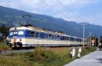 Im August 1981 ist 4130.01 von Villach nach St. Veit an der Glan unterwegs, hier kurz vor dem Bahnhof Bodensdorf