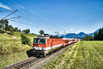 1144 241-7 fährt mit der S2 4322 (Rosenbach - Villach Hbf - Feldkirchen in Kärnten), bei Schlatten, nahe Rosenbach vorüber.
Aufgenommen am 28.8.2018.