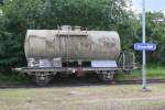 Ausgemusterter ÖBB Wasserwagen 40 81 9488 207-7 am 13.Juli 2013 im Bf. Drosendorf.

