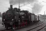 Weihnachtsfahrt mit der 638.1301 der GEG von Salzburg nach Brmoos und zurck. Die Aufnahme ist direkt bei der Einfahrt in den Bahnhof Brmoos entstanden. (24.12.2012)