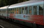 EUROPAMEISTER: Ein Reisezugwagen trgt noch die  Europameister-Werbung  und ist am 05.07.2008 im OEC 568 nach Bregenz eingereiht.
