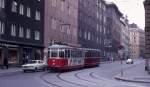 Wien Wiener Stadtwerke-Verkehrsbetriebe (WVB) SL E2 (L4 564 (SGP 1961)) IX, Alsergrund,  Schwarzspanierstraße / Währinger Straße am 20.