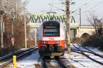 4746 010 am 02.Dezember 2017 als S2-Zug 24506 (Mödling - Wolkersdorf) bei der Haltestelle Siemensstrasse.