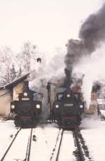 298.51 und 298.53 am 27.Februar 1982 in der Zf. Garsten. (Diascan)