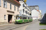 Am 18. April 2018 ist TW 503 als Linie 5 in der Langen Gasse in Richtung Puntigam unterwegs. 