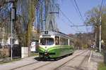 Am 8. April 2010 ist TW 267 als Linie 1 nach Eggenberg/UKH in Teichhof unterwegs.
