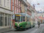 Graz. TW 611 war am 06.12.2020 auf der Linie 13, hier in der Reitschulgasse.