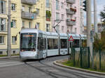 Graz. Am 16.10.2021 konnte ich Variobahn 239 beim Einbiegen in die Stradiotgasse ablichten.