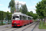 Wien Wiener Linien SL 25 (E1 4732 + c4 1335) XXII, Donaustadt, Langobardenstraße (Hst. Trondheimgasse) am 12. Mai 2017.