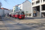 Wien Wiener Linien SL 26 (E1 4775) XXI, Floridsdorf, Donaufelder Straße (Hst. Fultonstraße) am 13. Februar 2017.