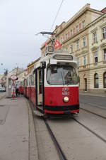 Wien Wiener Linien SL 2 (E2 4063 + c5 1456) XVI, Ottakring, Ottakringer Straße (Hst. Johann-Nepomuk-Berger-Platz) am 27. Juni 2017. - Zwischen dem 3. Juli und dem 2. September 2017 fahren keine Straßenbahnen über den Johann-Nepomuk-Berger-Platz. Z.Z. gibt es Gleisbau- und Straßenbauarbeiten, die die geänderten Führungen der Linien 2 und 44 nach dem 2. September berücksichtigen. Ab dann wird der 2er in Richtung Dornbach, Güpferlingstraße und der 44er in Richtung Ottakringer Straße / Erdbrustgasse fahren. - Die SL 9, die normalerweise auch über den Platz fährt, bedient im obengenannten Zeitraum die Strecke Gersthof - Hernalser Straße / Wattgasse.  