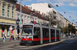 ULF A1 119, Linzer Straße, Haltestelle Reinlgasse. (14.08.2017)